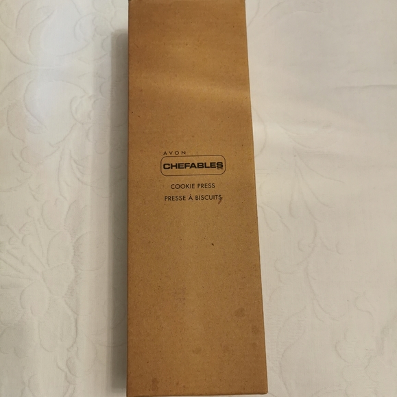 Avon Chiefables 33pc Cookie Press - Picture 2 of 4